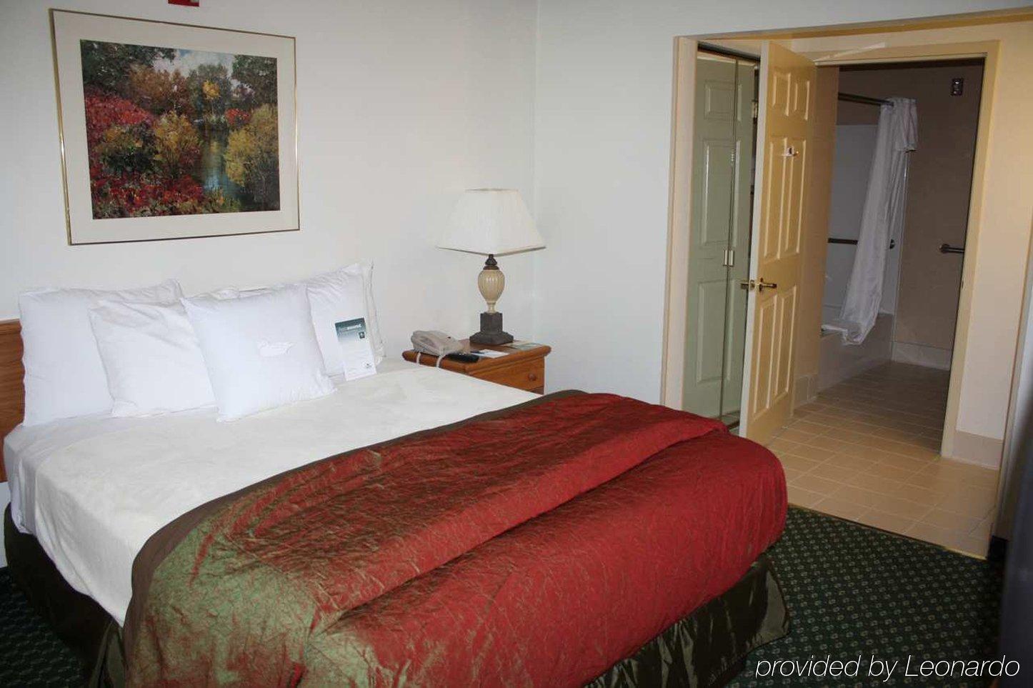 Homewood Suites By Hilton Dallas-Park Central Area Room photo